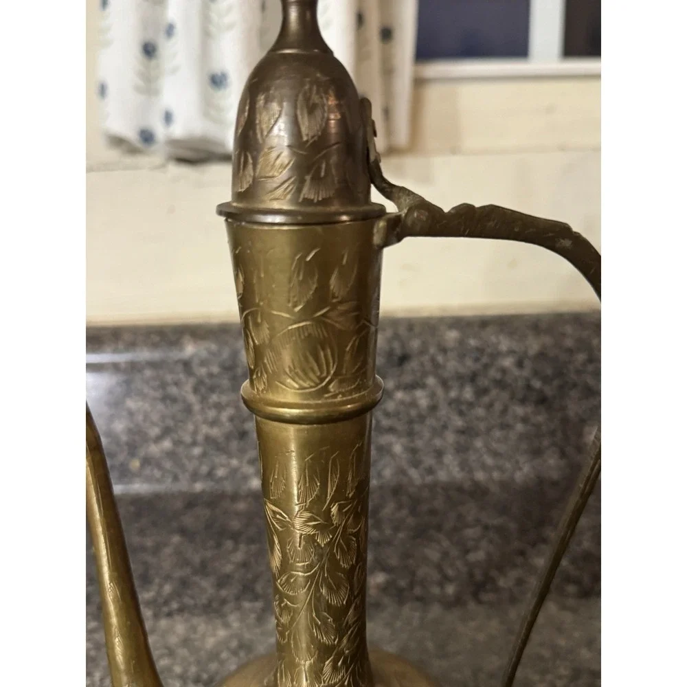 Vintage Etched Brass Pitcher‎ Tea Pot Oil Coffee Water Genie Made In INDIA